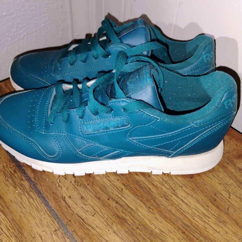 Reebok Classic Style Size 8 Women's